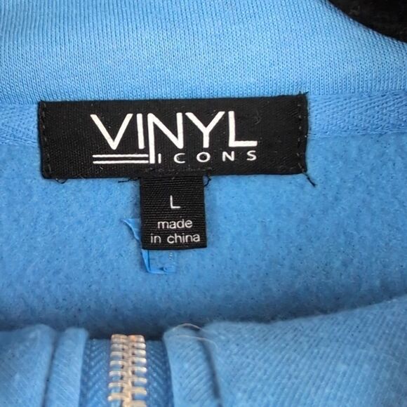 Vinyl Icons Outer Banks Embroidered Quater Zip Long Sleeve Sweatshirt Size L - Picture 2 of 9